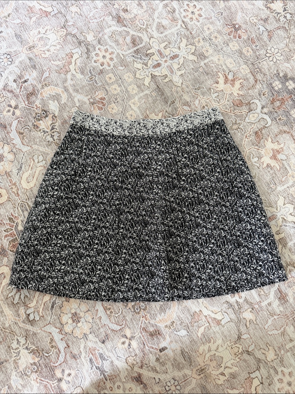 Banana Republic Classic Black & White Knit A-Line Skirt